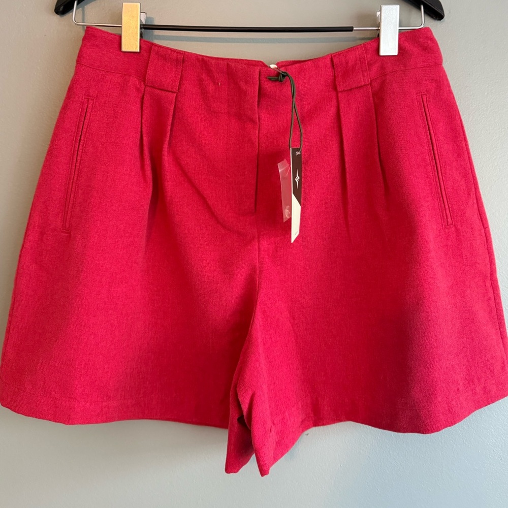 Tuckernuck Red Safari Shorts - Size Large (Fits Like a 10)